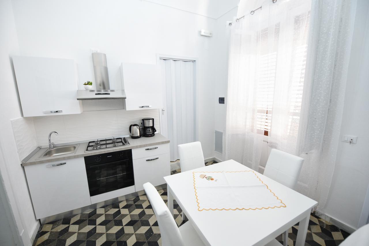 Palazzo Taormina Apartment Castellammare del Golfo Exterior photo