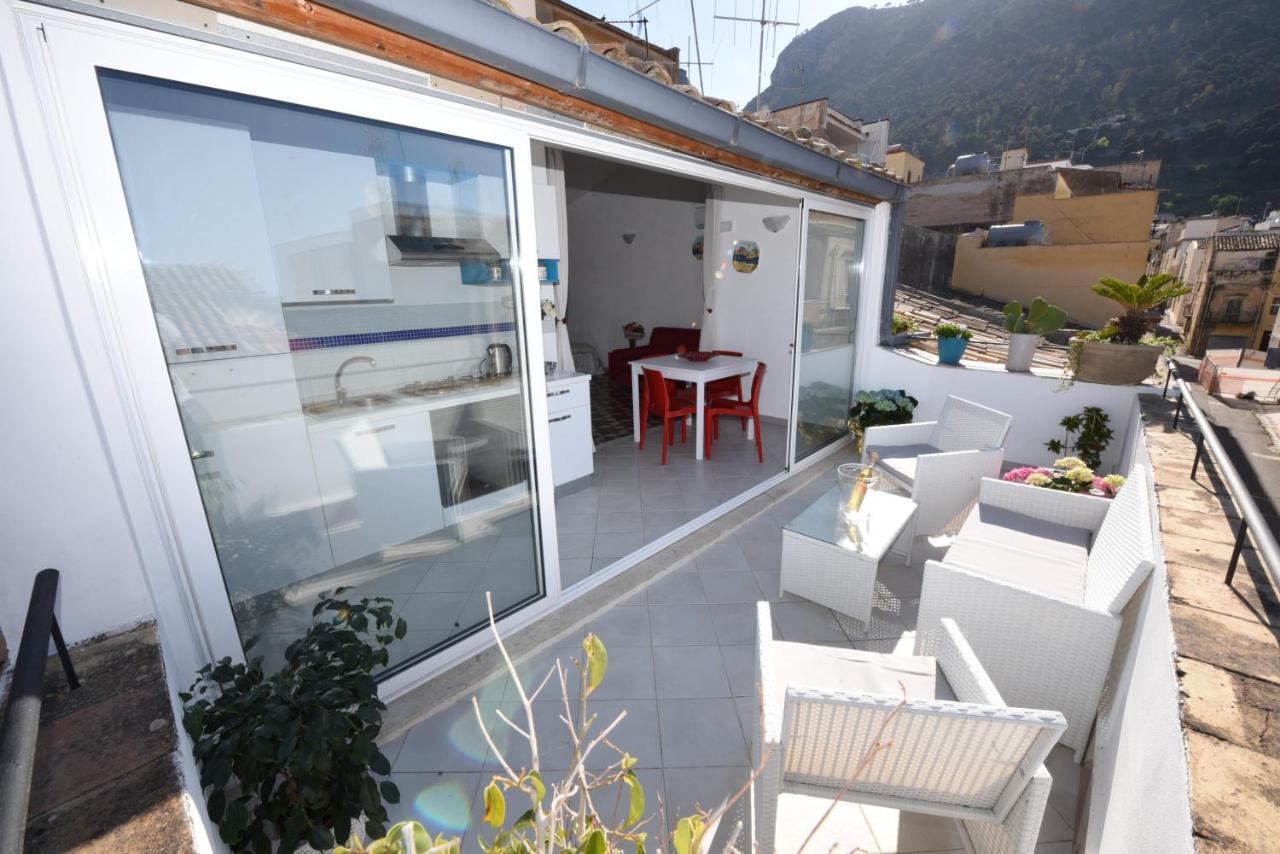 Palazzo Taormina Apartment Castellammare del Golfo Exterior photo